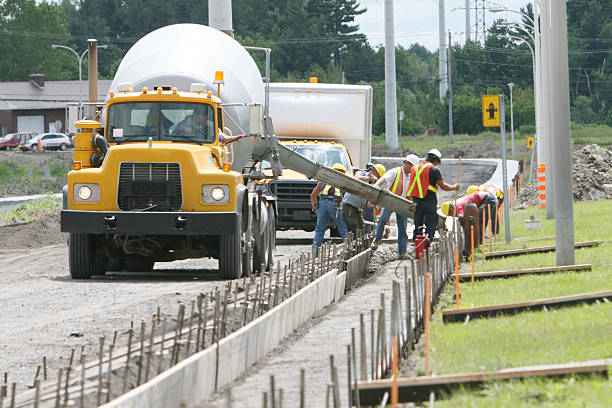 Best Custom Concrete Contractor  in Lansdowne, VA